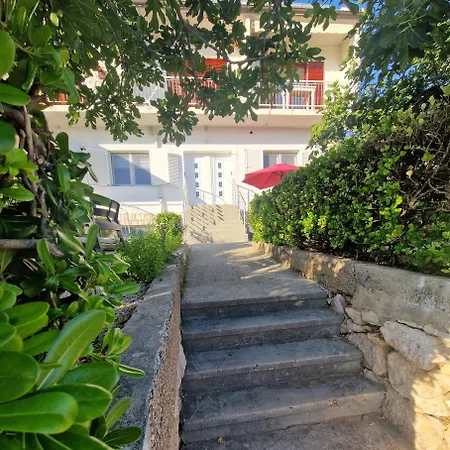 Διαμέρισμα By The Sea Barbat, Rab - 23438 *
